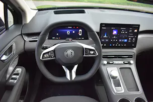 MG S6 EV 77kWh Luxury RWD