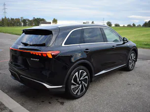 MG S6 EV 77kWh Luxury RWD