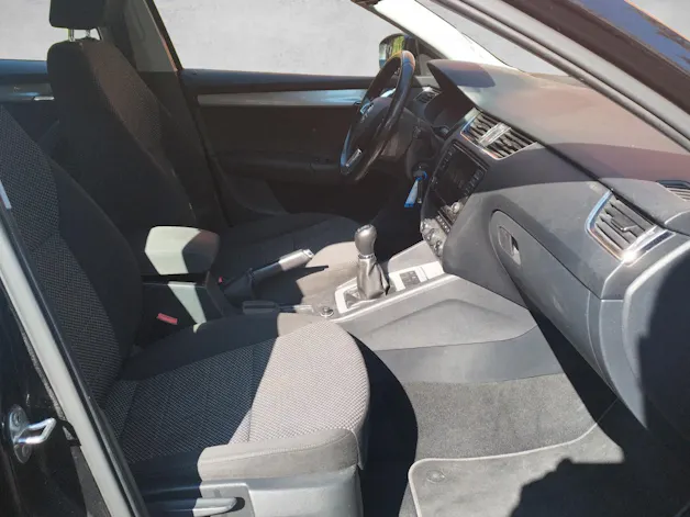 SKODA Octavia Combi 2.0 TDI Ambition 4x4