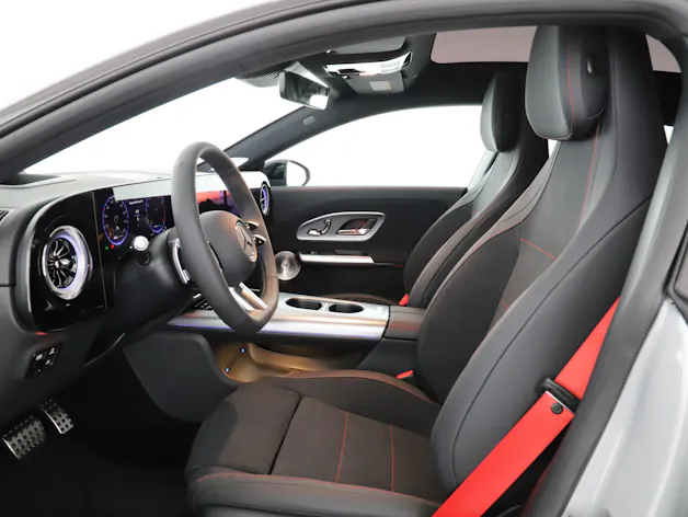 MERCEDES-BENZ CLA SB 220 4M 8G-DCT