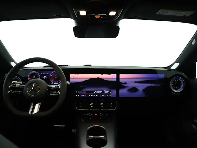 MERCEDES-BENZ CLA SB 220 4M 8G-DCT
