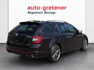 SKODA Octavia Combi 2.0 TSI 245 RS DSG
