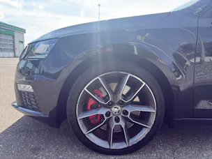 SKODA Octavia Combi 2.0 TSI 245 RS DSG