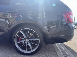 SKODA Octavia Combi 2.0 TSI 245 RS DSG