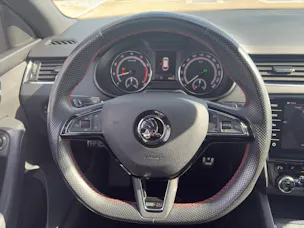 SKODA Octavia Combi 2.0 TSI 245 RS DSG