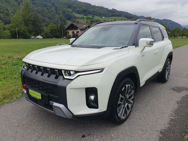 KGM -SsangYong Torres 1.5 Turbo Executive 4WD M27
