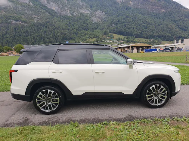 KGM -SsangYong Torres 1.5 Turbo Executive 4WD M27