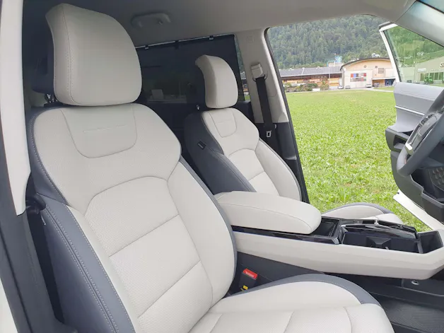 KGM -SsangYong Torres 1.5 Turbo Executive 4WD M27