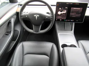 Tesla Model 3 Long Range Dual Motor AWD