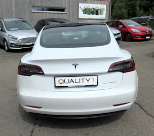 Tesla Model 3 Long Range Dual Motor AWD