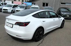 Tesla Model 3 Long Range Dual Motor AWD