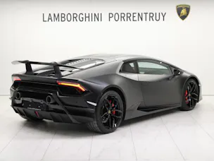 Lamborghini Huracan LP640-4 Coupé Performante DCT