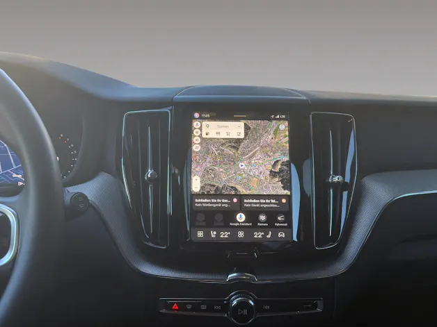 VOLVO XC60 B5 Benzin Mild Hybrid AWD Plus Dark Geartronic