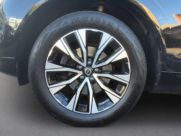 VOLVO XC60 B5 Benzin Mild Hybrid AWD Plus Dark Geartronic
