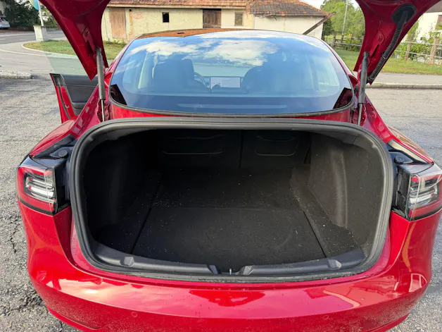Tesla Model 3 Long Range Dual Motor AWD
