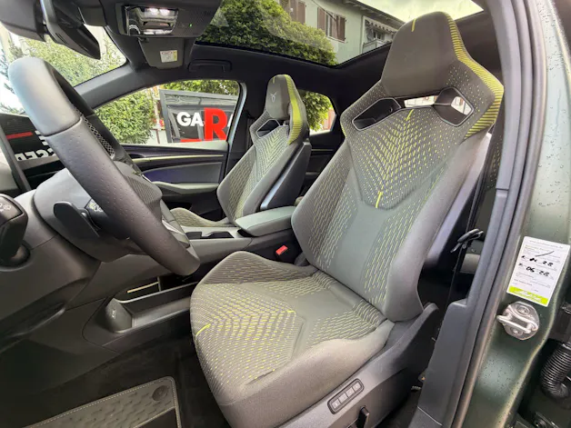 CUPRA Raval 226 PS ENDURANCE PLUS VZ EXTREME *** PANORAMADACH ***