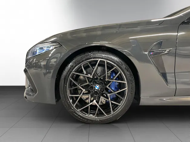 BMW M8 xDrive Steptronic M Competition