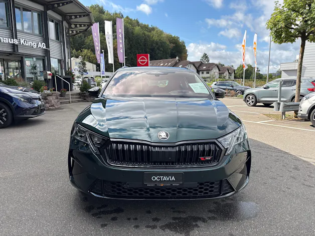SKODA Octavia Combi 2.0 TSI DSG RS 30 Years Edition