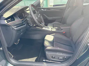 SKODA Octavia Combi 2.0 TSI DSG RS 30 Years Edition