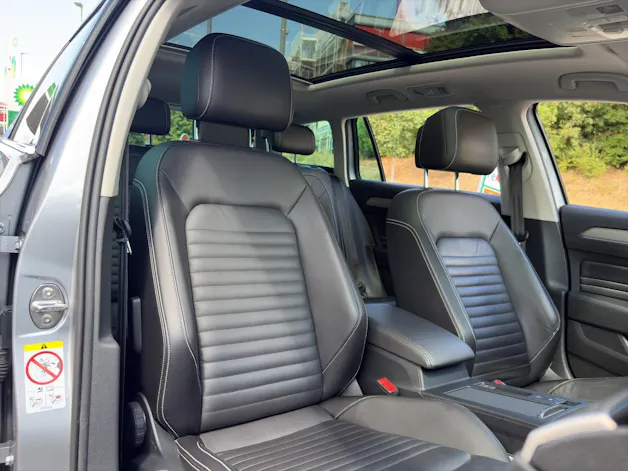 VW Passat Variant 2.0 TDI 200 Elegance DSG 4m