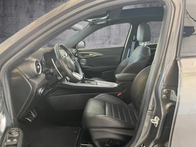 ALFA ROMEO Tonale 1.3 Plug-in Hybrid Veloce Q4