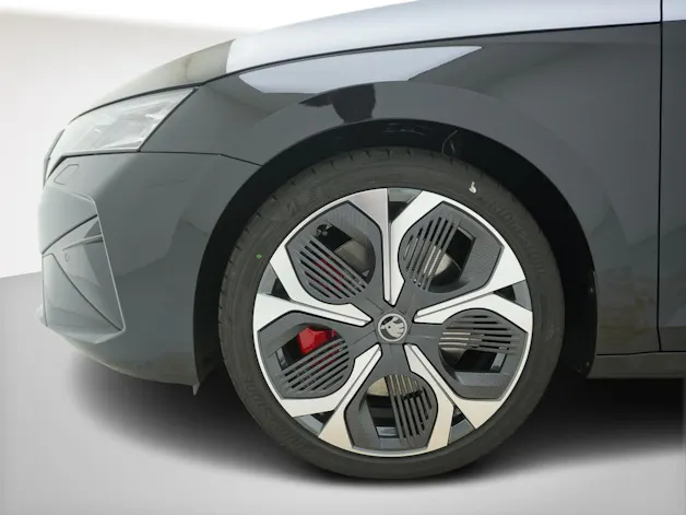 SKODA Octavia 2.0 TSI RS DSG