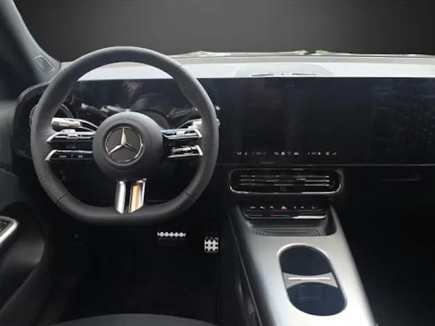 MERCEDES-BENZ GLB 350 85kWh EQ 4 Matic