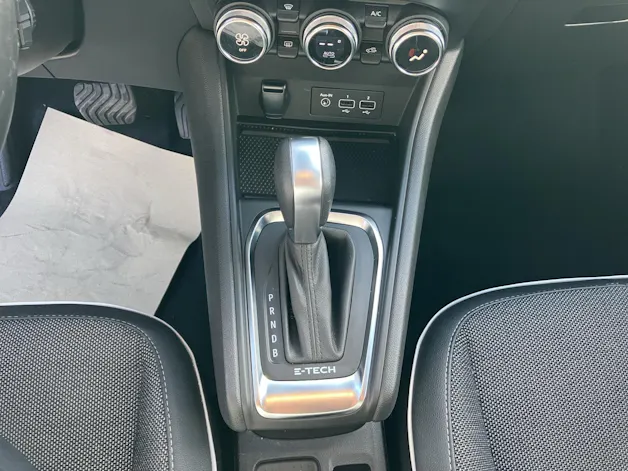RENAULT Captur 1.6 E-Tech 145 Techno DHT