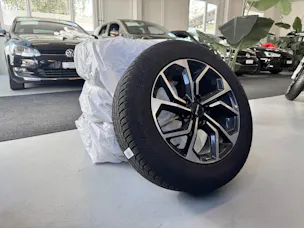 AUDI Q3 35 TDI quattro S-tronic
