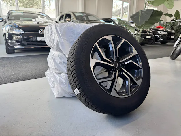 AUDI Q3 35 TDI quattro S-tronic