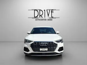 AUDI Q3 35 TDI quattro S-tronic