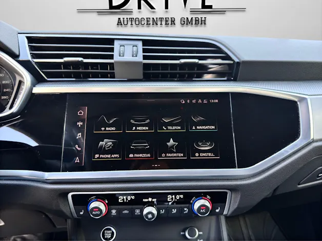 AUDI Q3 35 TDI quattro S-tronic
