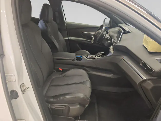 PEUGEOT 5008 1.6 THP GT Line EAT