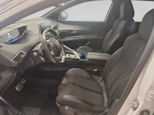 PEUGEOT 5008 1.6 THP GT Line EAT