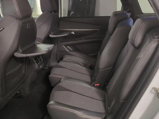 PEUGEOT 5008 1.6 THP GT Line EAT