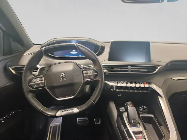 PEUGEOT 5008 1.6 THP GT Line EAT