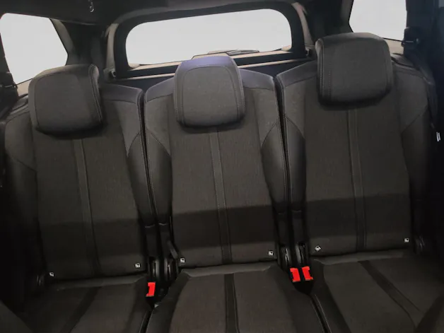 PEUGEOT 5008 1.6 THP GT Line EAT