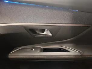 PEUGEOT 5008 1.6 THP GT Line EAT