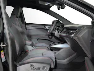 AUDI Q4 e-tron 45 Edition Swiss Ski quattro
