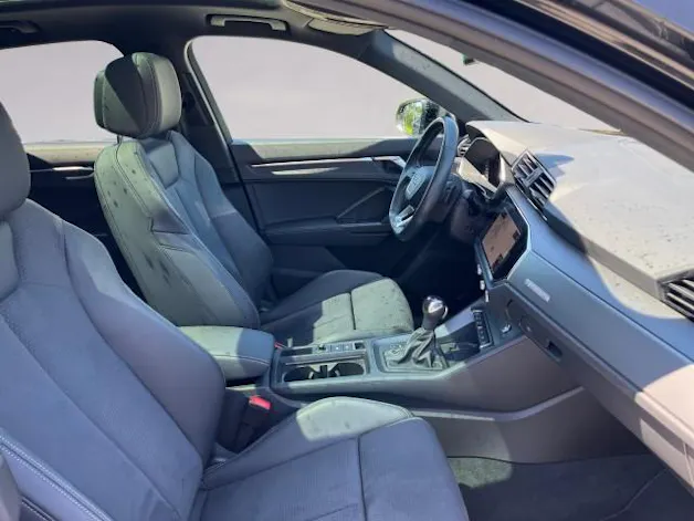 AUDI Q3 40 TFSI S line quattro S-tronic