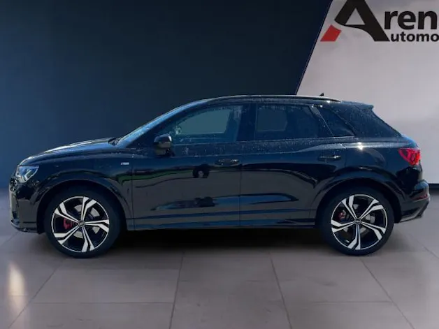 AUDI Q3 40 TFSI S line quattro S-tronic