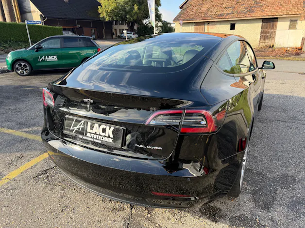 Tesla Model 3 Long Range Dual Motor AWD