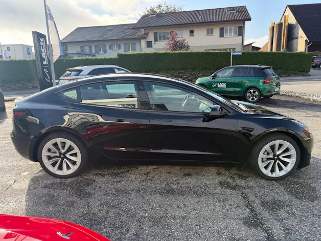Tesla Model 3 Long Range Dual Motor AWD