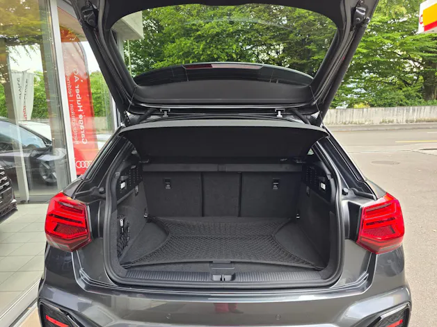 AUDI Q2 35 TFSI S line S-tronic