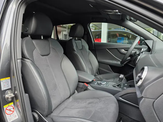 AUDI Q2 35 TFSI S line S-tronic