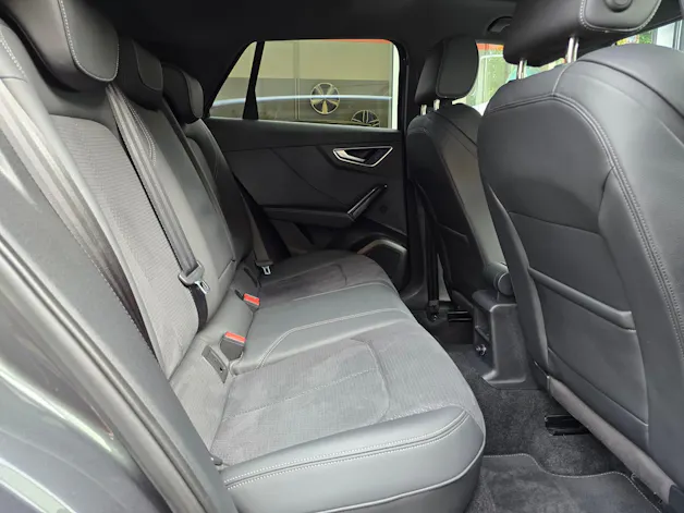AUDI Q2 35 TFSI S line S-tronic