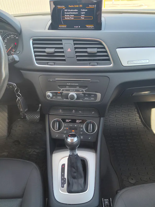 AUDI Q3 2.0 TDI quattro S-tronic