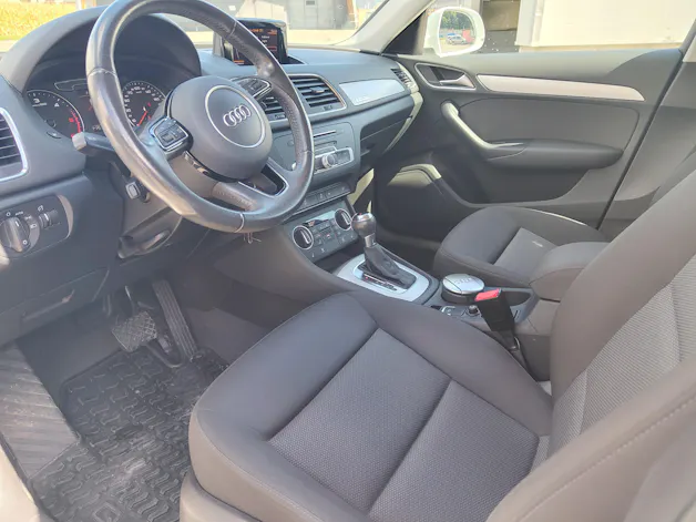 AUDI Q3 2.0 TDI quattro S-tronic