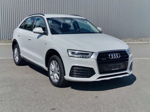 AUDI Q3 2.0 TDI quattro S-tronic