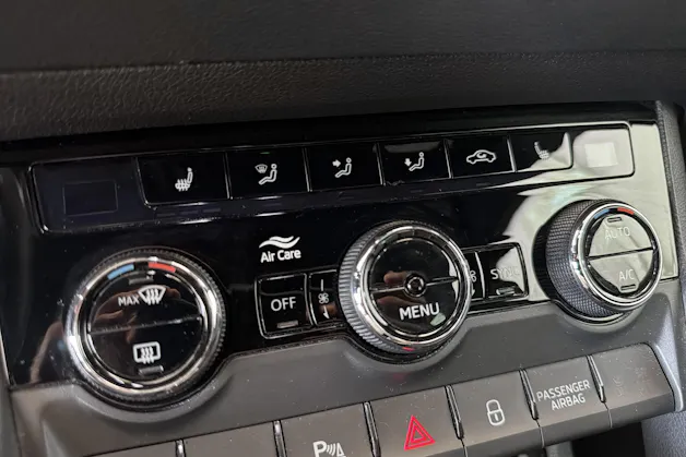 SKODA Karoq 2.0 TSI SportLine 4x4 DSG